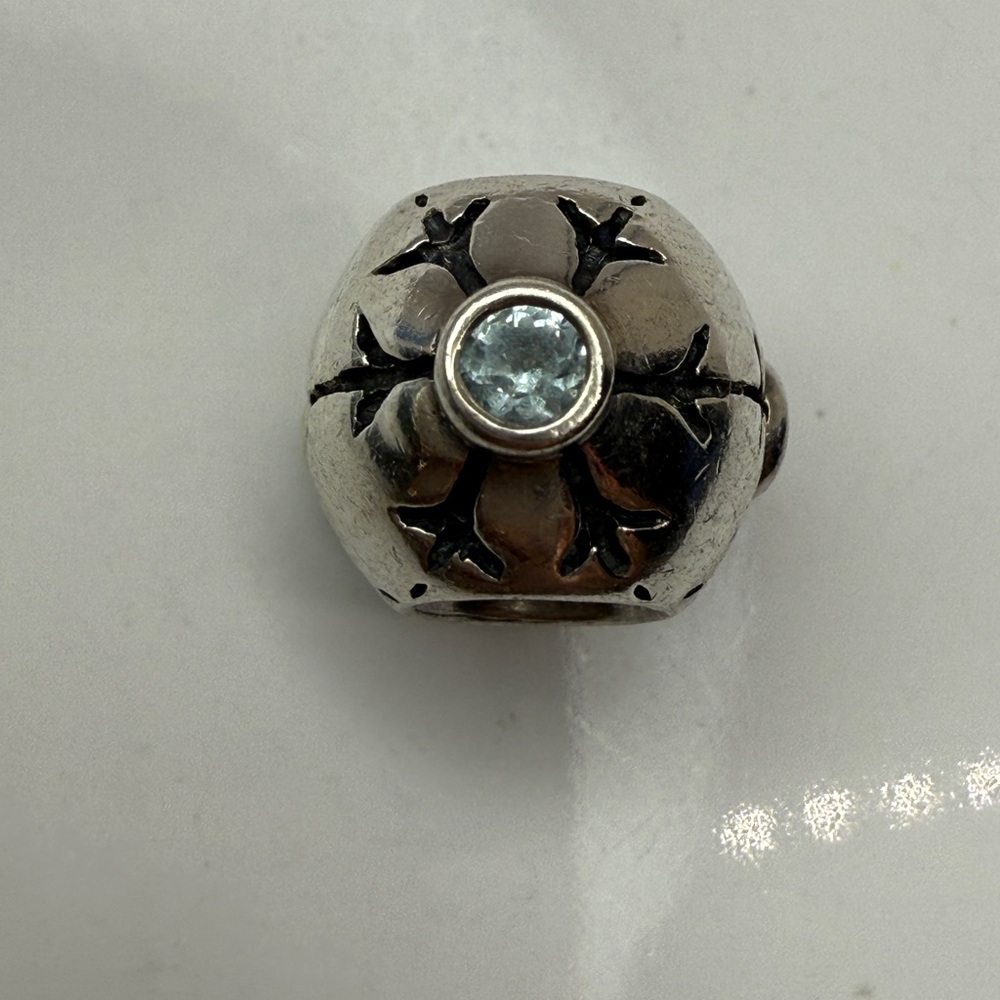 Retired Pandora Blue CZ Snowflake Charm – 790368CZ – Sterling Silver ALE